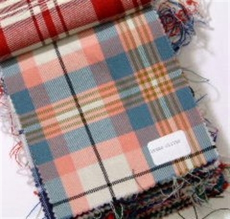 Picture of Mediumweight Wool Tartan 335-4CDR