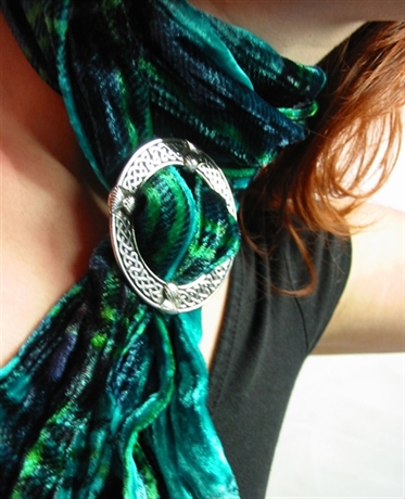 Picture of Tartan Scarf in Twirled Silk & Velvet (Blend) With Celtic Scarf Ring