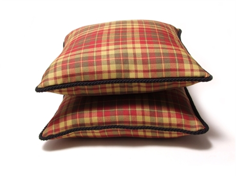 Picture of Strathearn Tartan - Cushion (Pillow) in Tartan Wool